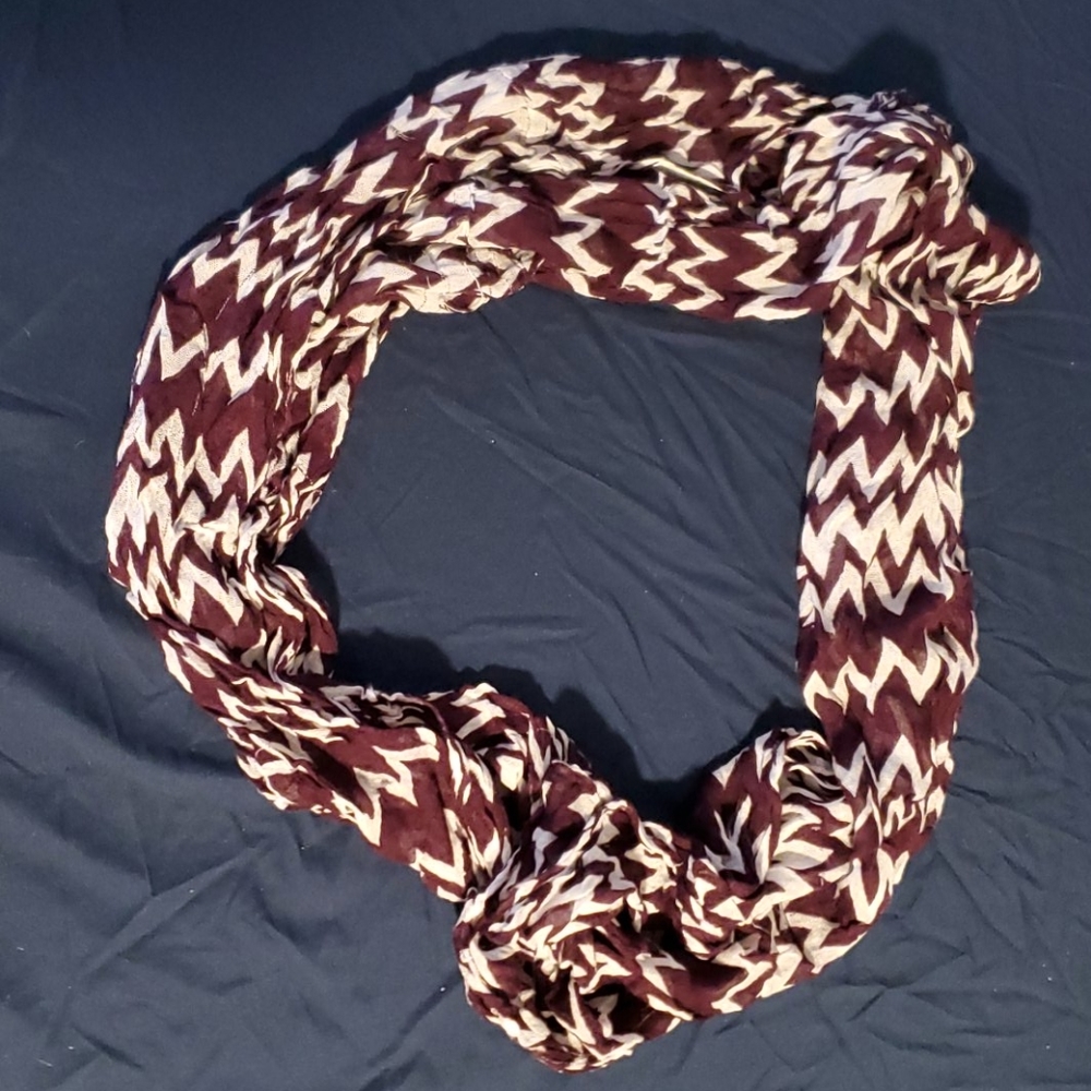 Purple chevron infinity scarf